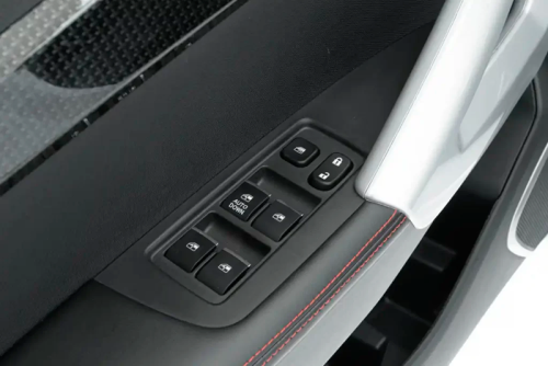 JAC ARENA AUTOMATICO INTERIOR 10